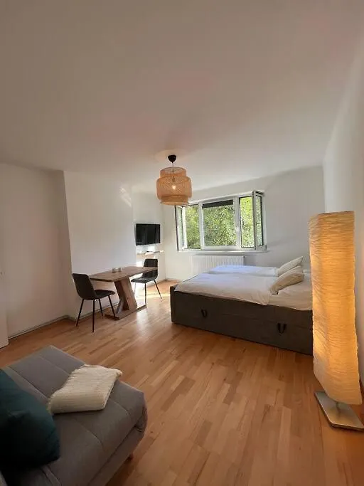 Neue Wohnung Neben Der Meduni Und Dem Lkh Graz Avusturya